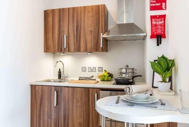 1 bed studio, 4 Dighton Street, Kingsdown, Bristol, BS28AU - Image 4